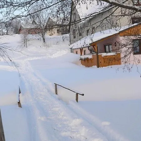 Apartamento Grosse In Mit Garten Und Grill Siegmundsburg